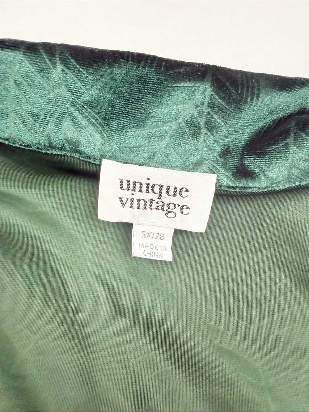 Unique Vintage Green Velvet Two (2) Piece Set Peacock Print Tunic Flare Suit